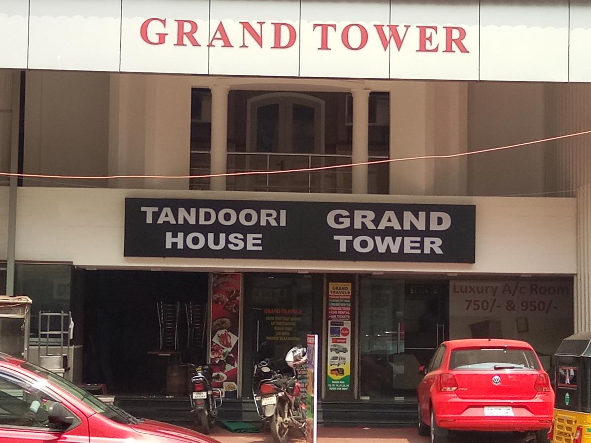 Grand Tower Chennai Hotel Екстериор снимка