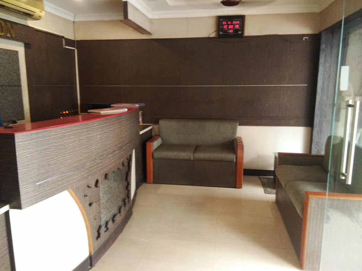 Grand Tower Chennai Hotel Екстериор снимка
